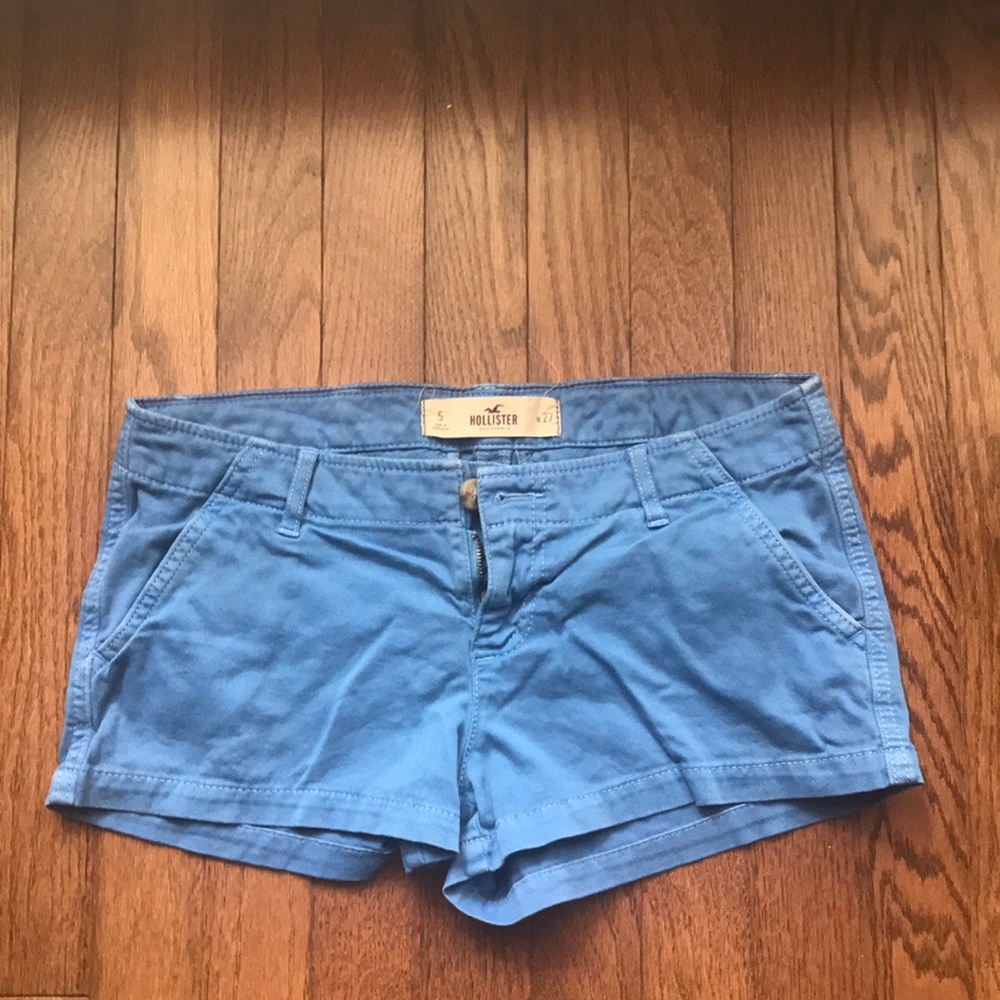Light blue short shorts